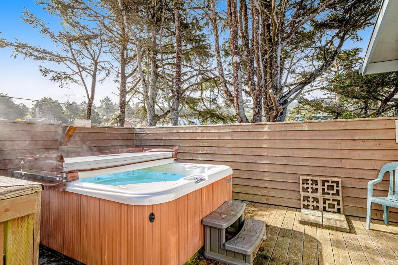 Bayocean Retreat Apartment Cape Meares Exterior photo